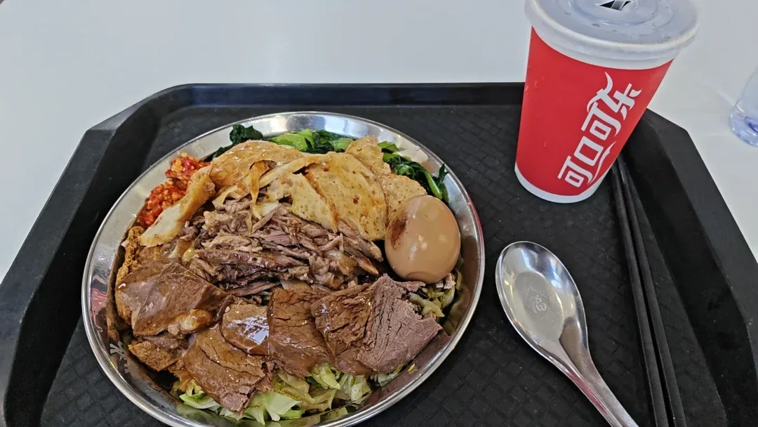 西安交大食堂菜品实拍